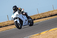 anglesey-no-limits-trackday;anglesey-photographs;anglesey-trackday-photographs;enduro-digital-images;event-digital-images;eventdigitalimages;no-limits-trackdays;peter-wileman-photography;racing-digital-images;trac-mon;trackday-digital-images;trackday-photos;ty-croes