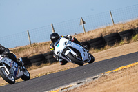 anglesey-no-limits-trackday;anglesey-photographs;anglesey-trackday-photographs;enduro-digital-images;event-digital-images;eventdigitalimages;no-limits-trackdays;peter-wileman-photography;racing-digital-images;trac-mon;trackday-digital-images;trackday-photos;ty-croes