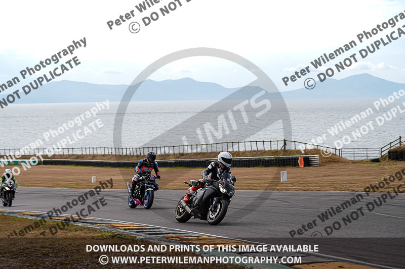 anglesey no limits trackday;anglesey photographs;anglesey trackday photographs;enduro digital images;event digital images;eventdigitalimages;no limits trackdays;peter wileman photography;racing digital images;trac mon;trackday digital images;trackday photos;ty croes