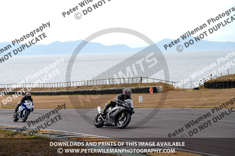 anglesey no limits trackday;anglesey photographs;anglesey trackday photographs;enduro digital images;event digital images;eventdigitalimages;no limits trackdays;peter wileman photography;racing digital images;trac mon;trackday digital images;trackday photos;ty croes