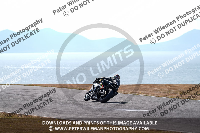 anglesey no limits trackday;anglesey photographs;anglesey trackday photographs;enduro digital images;event digital images;eventdigitalimages;no limits trackdays;peter wileman photography;racing digital images;trac mon;trackday digital images;trackday photos;ty croes