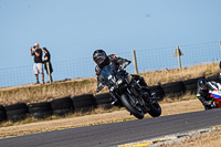 anglesey-no-limits-trackday;anglesey-photographs;anglesey-trackday-photographs;enduro-digital-images;event-digital-images;eventdigitalimages;no-limits-trackdays;peter-wileman-photography;racing-digital-images;trac-mon;trackday-digital-images;trackday-photos;ty-croes