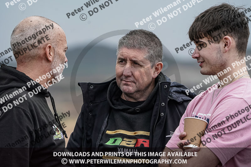 cadwell no limits trackday;cadwell park;cadwell park photographs;cadwell trackday photographs;enduro digital images;event digital images;eventdigitalimages;no limits trackdays;peter wileman photography;racing digital images;trackday digital images;trackday photos