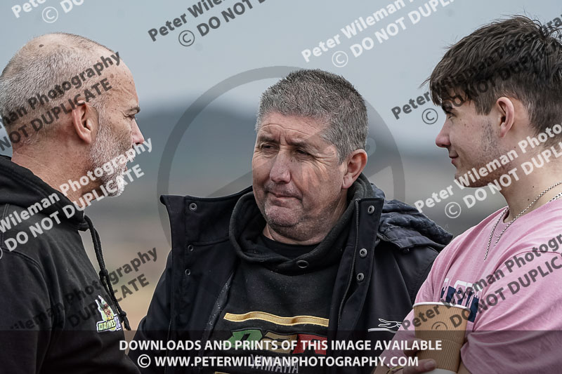 cadwell no limits trackday;cadwell park;cadwell park photographs;cadwell trackday photographs;enduro digital images;event digital images;eventdigitalimages;no limits trackdays;peter wileman photography;racing digital images;trackday digital images;trackday photos