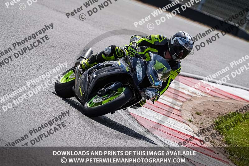 donington no limits trackday;donington park photographs;donington trackday photographs;no limits trackdays;peter wileman photography;trackday digital images;trackday photos