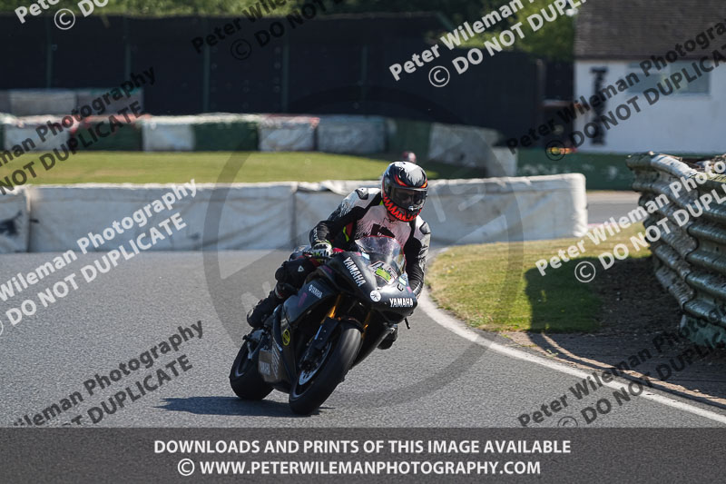 enduro digital images;event digital images;eventdigitalimages;mallory park;mallory park photographs;mallory park trackday;mallory park trackday photographs;no limits trackdays;peter wileman photography;racing digital images;trackday digital images;trackday photos
