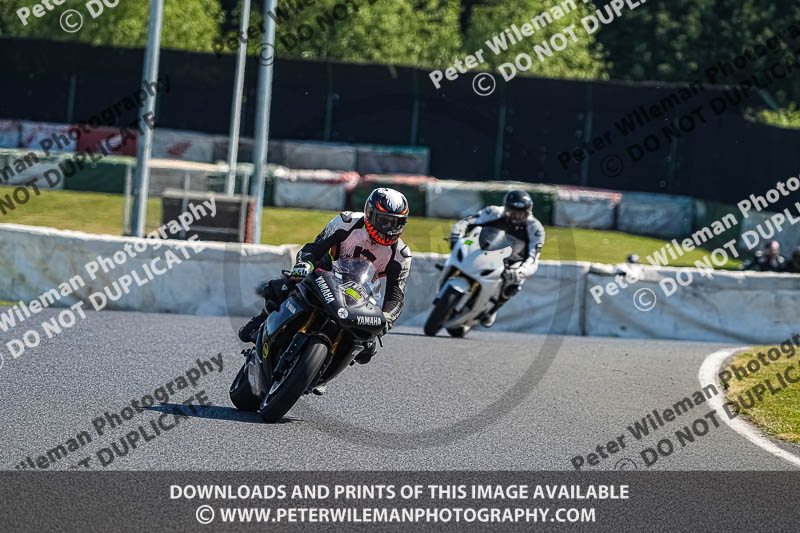 enduro digital images;event digital images;eventdigitalimages;mallory park;mallory park photographs;mallory park trackday;mallory park trackday photographs;no limits trackdays;peter wileman photography;racing digital images;trackday digital images;trackday photos