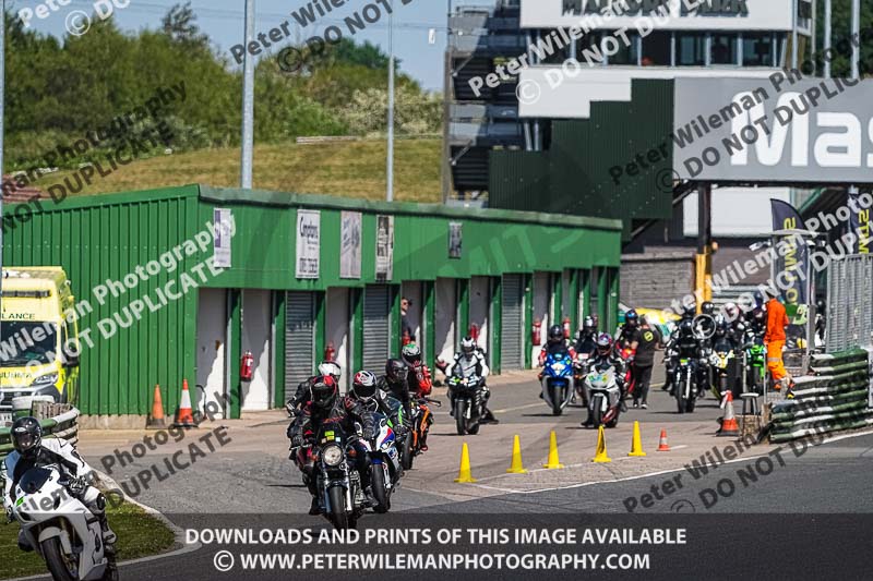 enduro digital images;event digital images;eventdigitalimages;mallory park;mallory park photographs;mallory park trackday;mallory park trackday photographs;no limits trackdays;peter wileman photography;racing digital images;trackday digital images;trackday photos