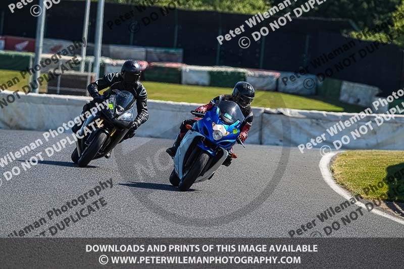 enduro digital images;event digital images;eventdigitalimages;mallory park;mallory park photographs;mallory park trackday;mallory park trackday photographs;no limits trackdays;peter wileman photography;racing digital images;trackday digital images;trackday photos