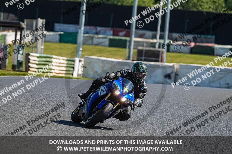 enduro digital images;event digital images;eventdigitalimages;mallory park;mallory park photographs;mallory park trackday;mallory park trackday photographs;no limits trackdays;peter wileman photography;racing digital images;trackday digital images;trackday photos