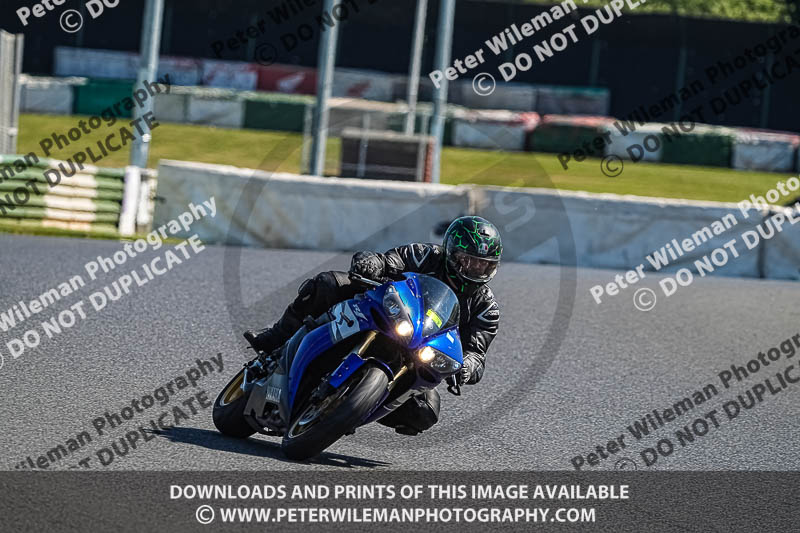 enduro digital images;event digital images;eventdigitalimages;mallory park;mallory park photographs;mallory park trackday;mallory park trackday photographs;no limits trackdays;peter wileman photography;racing digital images;trackday digital images;trackday photos