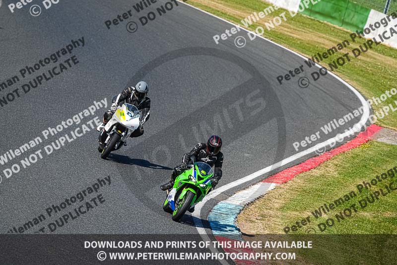 enduro digital images;event digital images;eventdigitalimages;mallory park;mallory park photographs;mallory park trackday;mallory park trackday photographs;no limits trackdays;peter wileman photography;racing digital images;trackday digital images;trackday photos