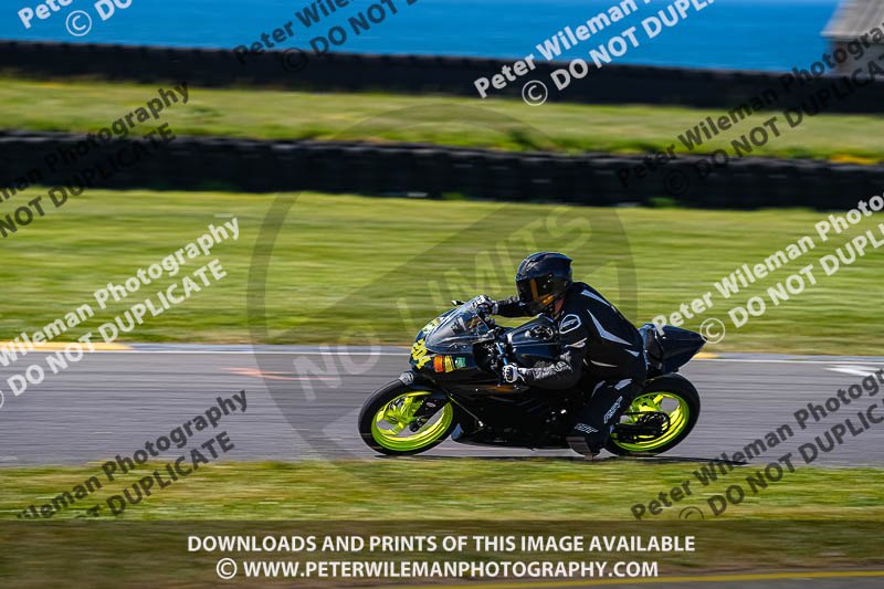 anglesey no limits trackday;anglesey photographs;anglesey trackday photographs;enduro digital images;event digital images;eventdigitalimages;no limits trackdays;peter wileman photography;racing digital images;trac mon;trackday digital images;trackday photos;ty croes