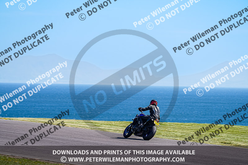 anglesey no limits trackday;anglesey photographs;anglesey trackday photographs;enduro digital images;event digital images;eventdigitalimages;no limits trackdays;peter wileman photography;racing digital images;trac mon;trackday digital images;trackday photos;ty croes