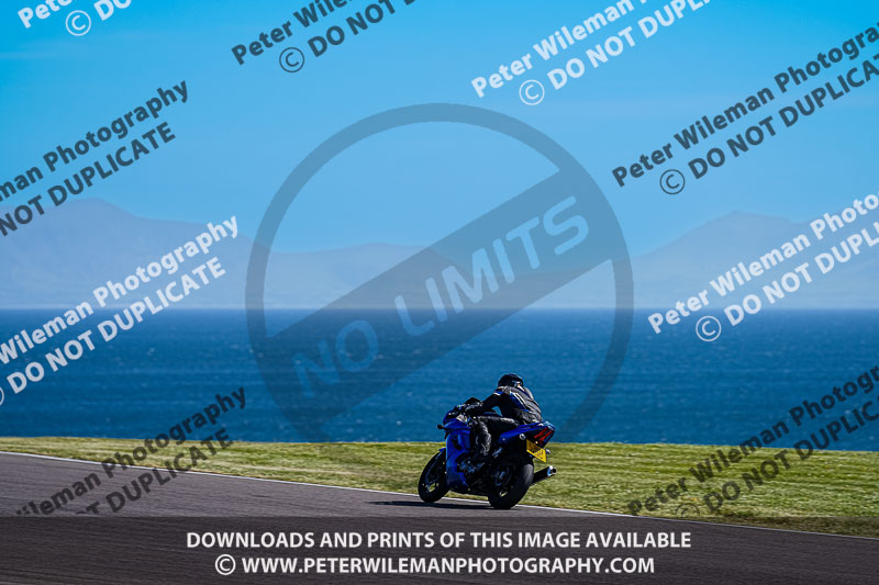 anglesey no limits trackday;anglesey photographs;anglesey trackday photographs;enduro digital images;event digital images;eventdigitalimages;no limits trackdays;peter wileman photography;racing digital images;trac mon;trackday digital images;trackday photos;ty croes