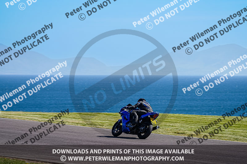 anglesey no limits trackday;anglesey photographs;anglesey trackday photographs;enduro digital images;event digital images;eventdigitalimages;no limits trackdays;peter wileman photography;racing digital images;trac mon;trackday digital images;trackday photos;ty croes