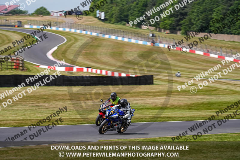 donington no limits trackday;donington park photographs;donington trackday photographs;no limits trackdays;peter wileman photography;trackday digital images;trackday photos