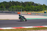 donington-no-limits-trackday;donington-park-photographs;donington-trackday-photographs;no-limits-trackdays;peter-wileman-photography;trackday-digital-images;trackday-photos