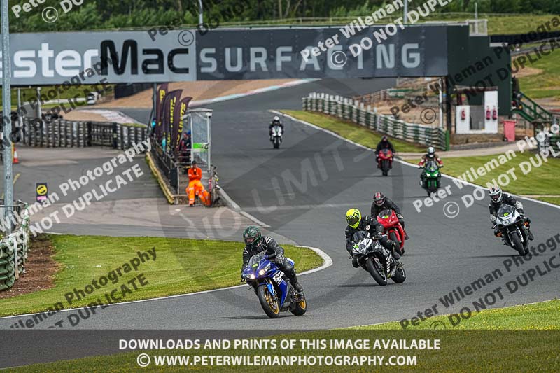 enduro digital images;event digital images;eventdigitalimages;mallory park;mallory park photographs;mallory park trackday;mallory park trackday photographs;no limits trackdays;peter wileman photography;racing digital images;trackday digital images;trackday photos