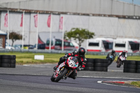 brands-hatch-photographs;brands-no-limits-trackday;cadwell-trackday-photographs;enduro-digital-images;event-digital-images;eventdigitalimages;no-limits-trackdays;peter-wileman-photography;racing-digital-images;trackday-digital-images;trackday-photos