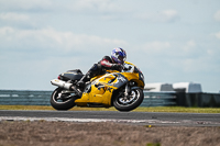 Middle_Group_Yellow_Bikes