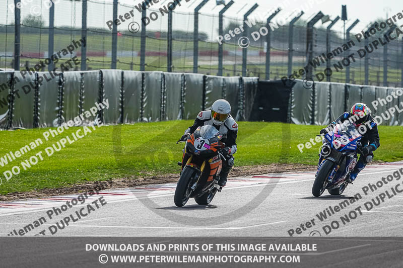 220526_0329_donington